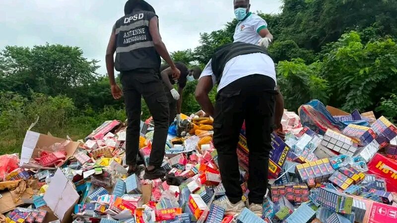 Côte d’Ivoire : plus de 25 tonnes de produits illicites détruites