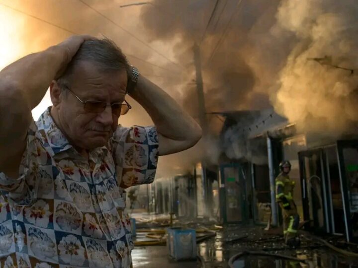 Guerre en Ukraine : au moins 19 morts dans des frappes massives en Russie et en Ukraine