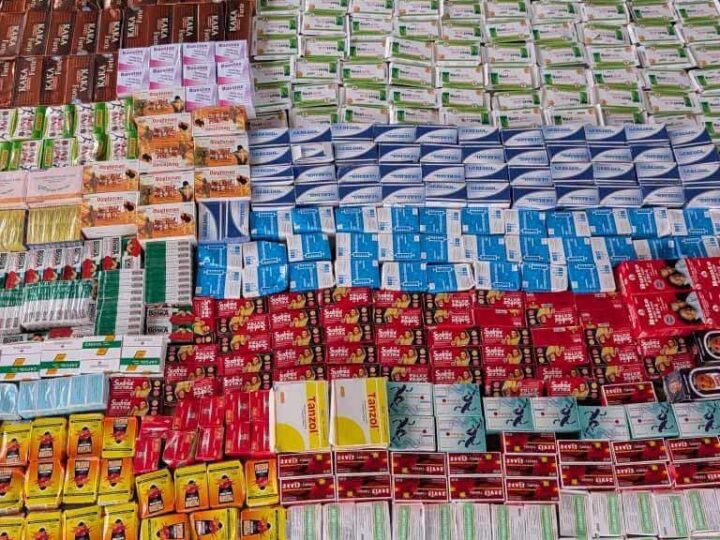 Lutte contre la contrebande: près de 20 000 paquets de cigarettes et 496 kg de médicaments illicites saisis