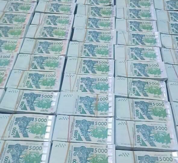 Burkina Faso: 60 millions FCFA en faux billets saisis par Douane