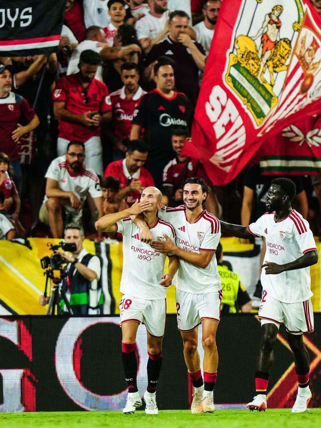 Liga 2026-2027 : Séville arrache une victoire improbable 2-1 face au Rayo Vallecano à la 90+7&prime;