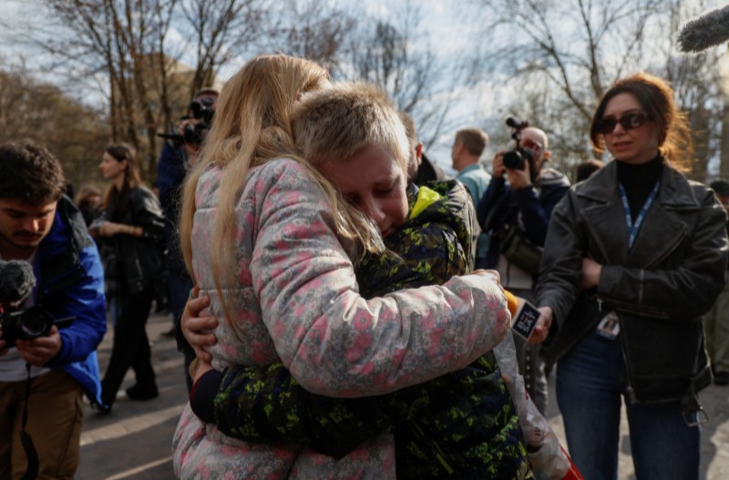 Ukraine: 04 enfants rapatriés des territoires occupés avec l’appui de Melania Trump