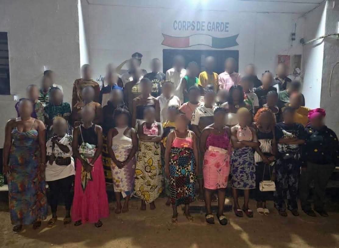 Côte d’Ivoire : 150 baraques de prostitution détruites, 27 filles de joie de différentes nationalités interpellées