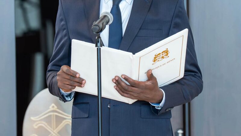 Bénin: Édouard Ouin-Ouro appelé à nouveau pour servir la République