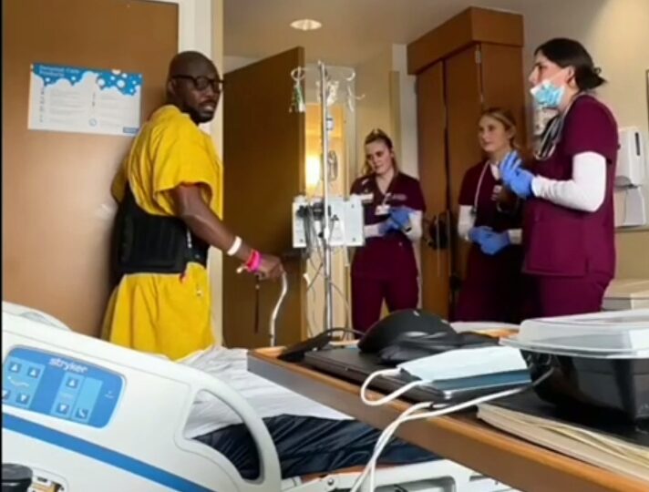 RABBI SLO: l&rsquo;artiste quitte le lit d&rsquo;hôpital et annonce un grand direct sur tous ses réseaux