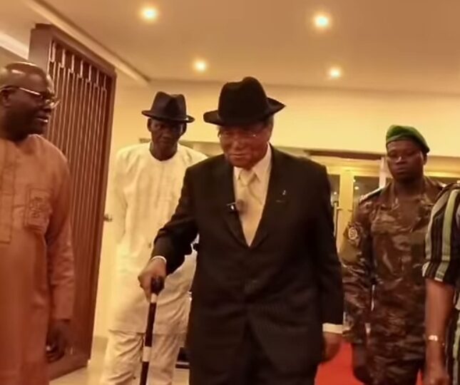 Bénin : Nicéphore Soglo de retour au pays après plusieurs semaines d’absence